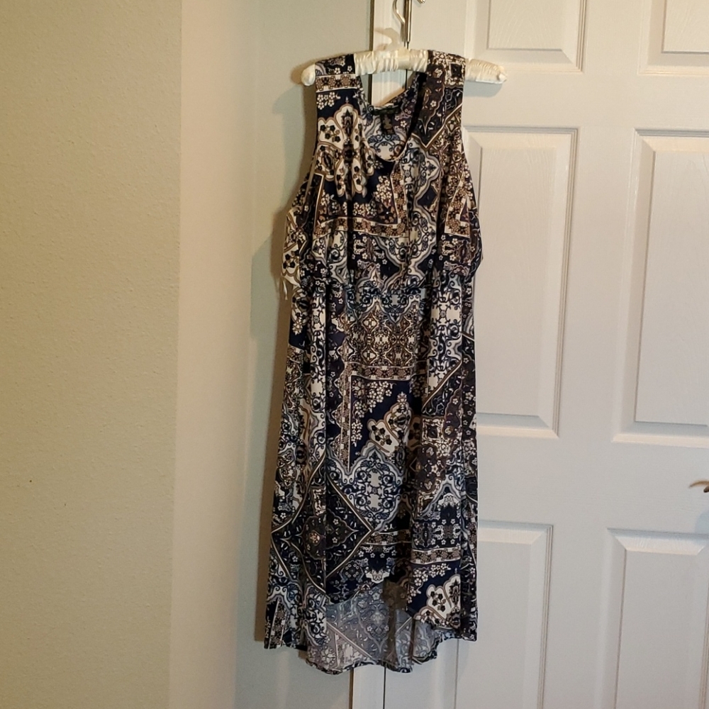 NWOT Style & Co Navy high low midi size 2x